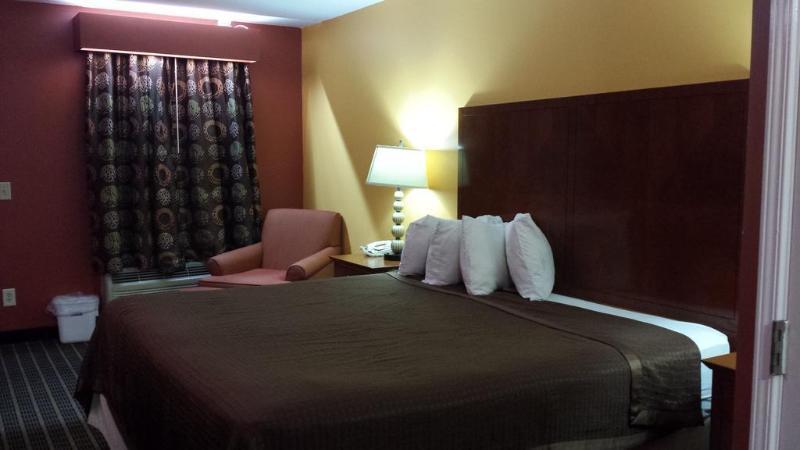 Baymont By Wyndham Commerce Ga Near Tanger Outlets Mall Exterior foto