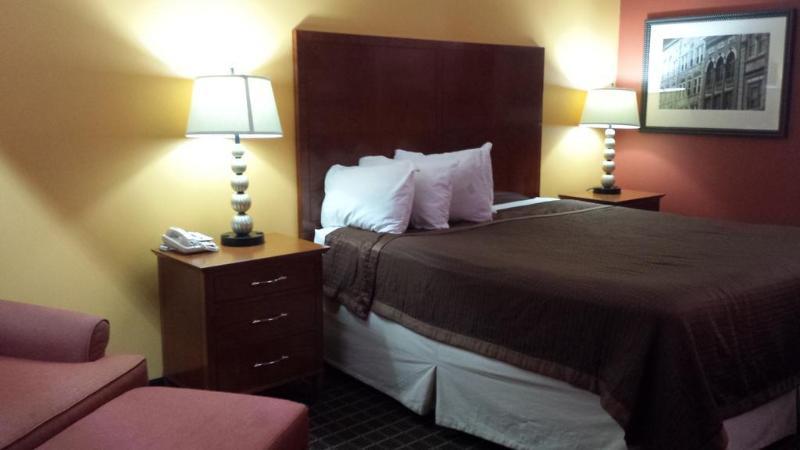 Baymont By Wyndham Commerce Ga Near Tanger Outlets Mall Exterior foto